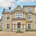 Finest Retreats - Highfield House Apartment Ripon
