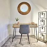 Finest Retreats - Highfield House Апартаменты